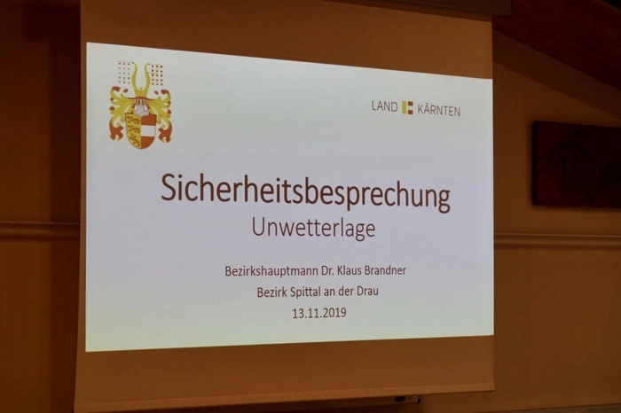 Klicken Sie sich bitte durch die weiteren Fotos!