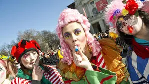 Am Faschingdienstag geht’s in Graz wieder rund: Der Umzug startet um 12.15 Uhr bei der Oper. 