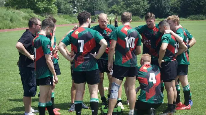 Der Academic Rugby Club Leoben feierte sein 30-jähriges Bestehen am Polizeisportplatz in Lerchenfeld.