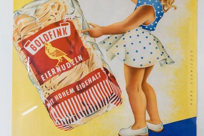 Dieses Werbeplakat sorgte 1950 für Aufsehen.