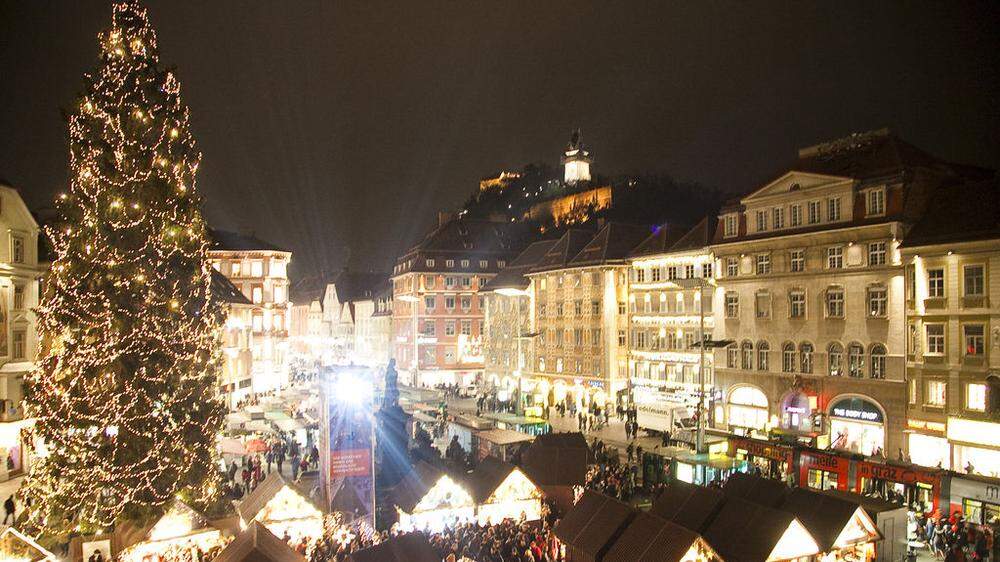 Der Weihnachtsmarkt am Grazer Hauptplatz