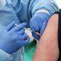 Von 15. bis 17. Jänner werden über 80-jährige Personen in der Bezirksstelle der Gesundheitskasse am Weiher in Wolfsberg geimpft