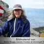 Beate Muggi ist gerne in der Natur unterwegs und hält deren Schönheit gerne in Liedern fest 
