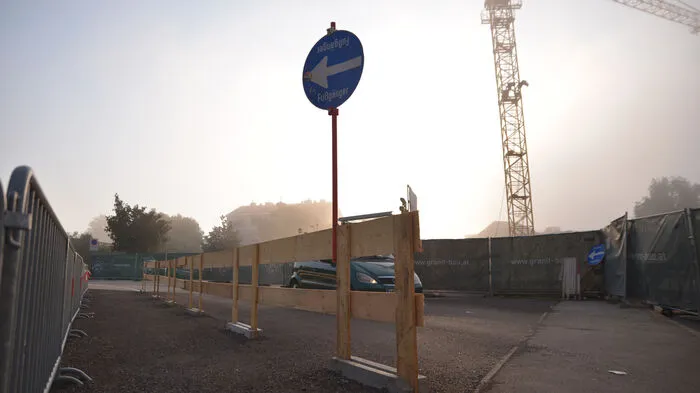 Aufgrund der Bauarbeiten in der Innenstadt wurde die Klagenfurter Straße im April zu einem Teil gesperrt.