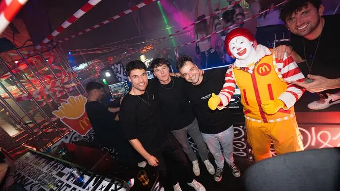 Vergangenes Wochenende gab es in der Event Fabrik Niklasdorf eine außergewöhnliche Partynacht