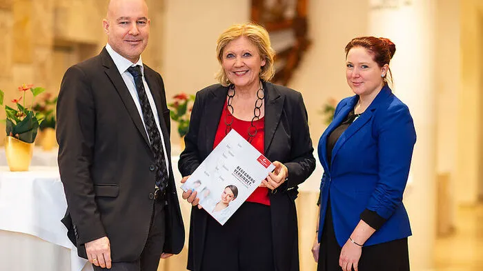 Geschäftsführer Bernhard Erler, Messe-Präsidentin Maria-Luise Mathiaschitz, Prokuristin Irene Huditsch