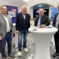 Zum Wirtschaftstalk trafen sich unter anderem Roland Paar von der gleichnamigen Spenglerei-Dachdeckerei, Ferdinand Roth vom Modehaus Roth, Klaus Lamprecht vom Computer Center Feldbach und Edmund Hacker vom Arbeitsmarktservice Feldbach
