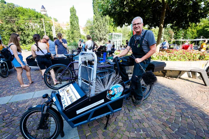 ... Lastenräder zum Testen wurden von Grazer Fahrradhändlern (Bicycle, Heels on Wheels, Lemur Bike und Muchar Upcycles) zur Verfügung gestellt.