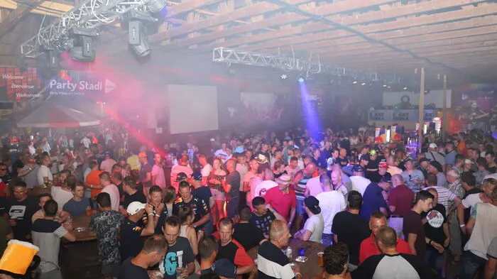 Heiße Nächte und coole Erlebnisse erwarten die Besucher von Donnerstag (27.6.) bis Sonntag (30.6.) im "Party-Stadl". 