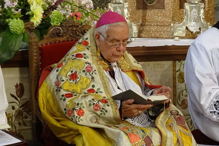 Aus Linz angereist: der emeritierte Bischof Maximilian Aichern.