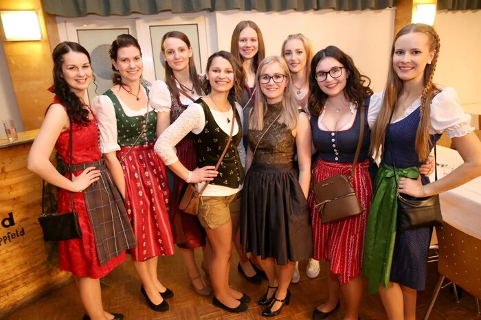 So präsentierte sich am Samstag der 42. Krappfelder Jägerball im Kulturhaus von Althofen.
