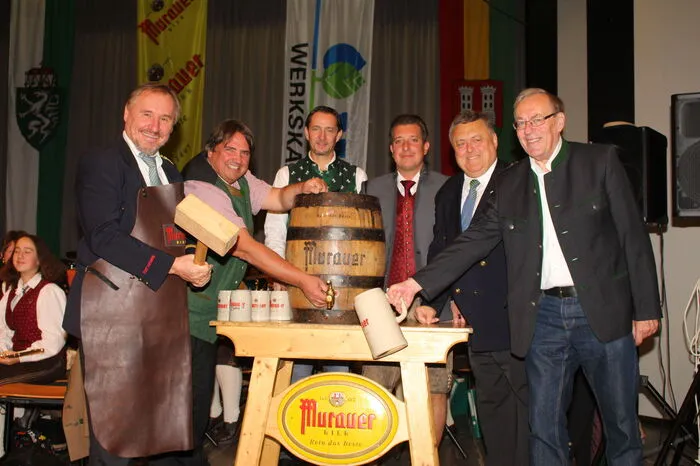 Die Rede ist vom traditionellen Bockbieranstich mit Frühschoppen, der am Wochenende in den Stadtsälen Voitsberg über die Bühne ging.