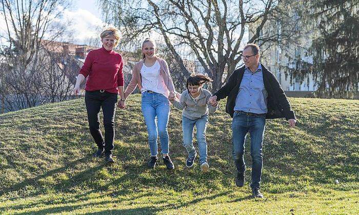 Antonia gibt den Ton an: Der Spaß kommt bei Familie Holler nicht zu kurz