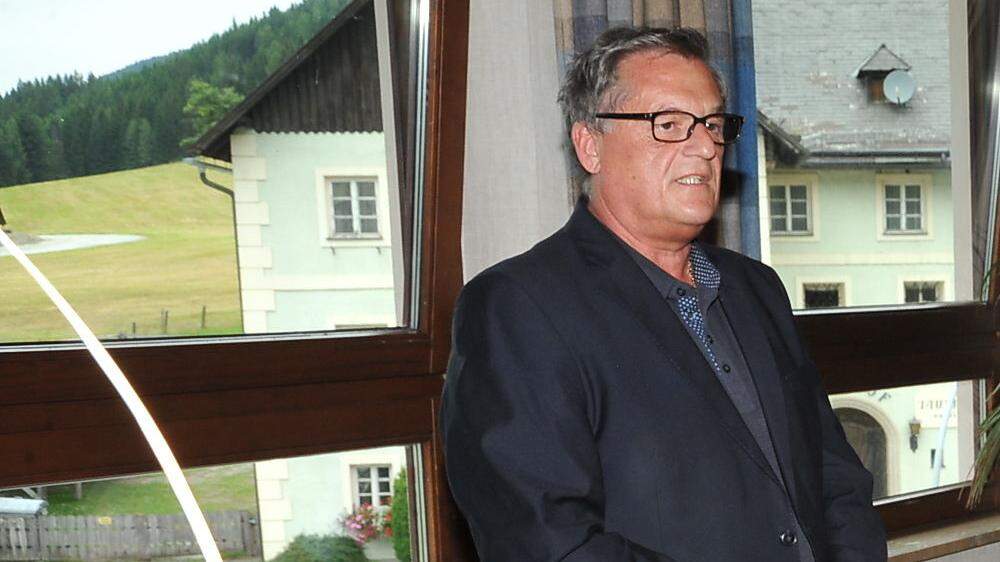 Bürgermeister Heinz Wilding lud in das Gemeindeamt Hohentuern zum Straßengipfel ein