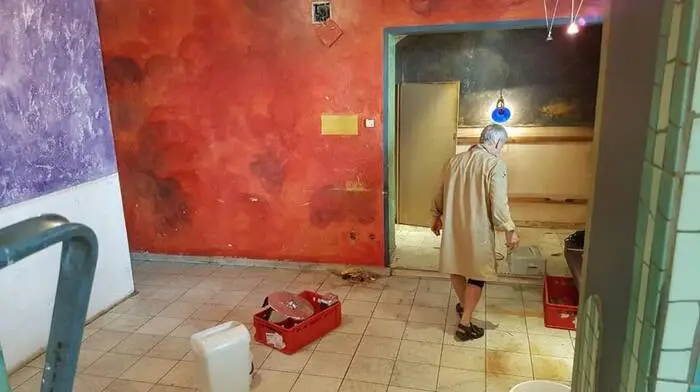 ...jetzt wird umgebaut. Klicken Sie sich durch die Fotoserie!