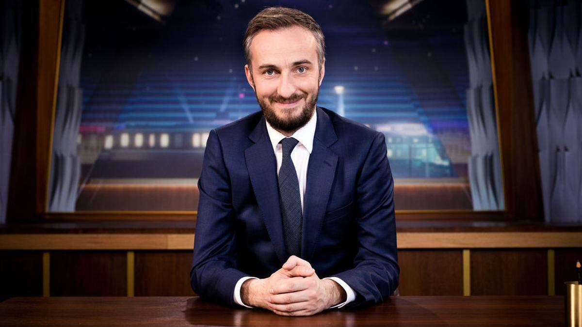 Jan Böhmermann machte mit Tweets Andeutungen auf eine besondere Ausgabe von &quot;ZDF Magazin Royal&quot; an diesem Freitag.