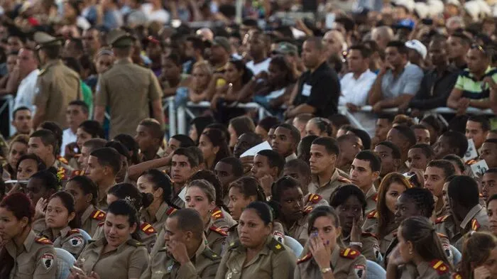 Die Welt verabschiedet sich von Fidel Castro. Zahlreiche Staats- und Regierungschefs, ehemalige Präsidenten und Würdenträger aus aller Welt sowie Hunderttausende Kubaner haben Abschied von dem kubanischen Revolutionsführer genommen.  