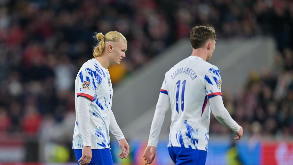 Hängende Köpfe bei Erling Haaland und Jorgen Strand Larsen