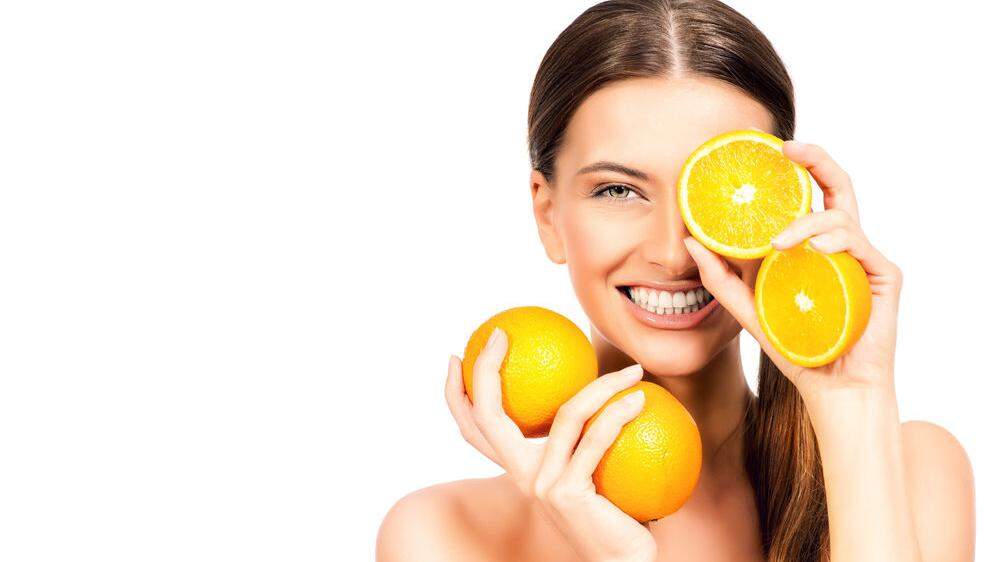 Vitamin C, zum Beispiel aus Orangen, sorgt für starke Abwehrkräfte
