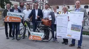 Die Stadtgemeinde Hartberg und die fünf Allgemeinmediziner empfehlen "Radeln auf Rezept"