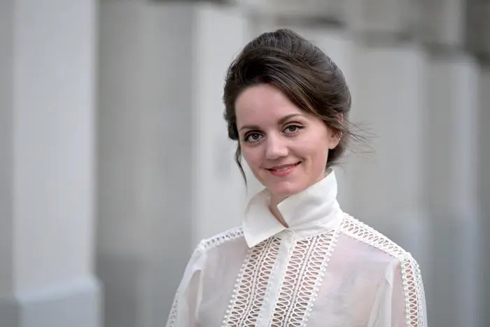 ABD0033_20240619 - WIEN - ÖSTERREICH: Die Autorin Tamara Stajner im Rahmen eines Interviews am 5. Juni 2024 mit der APA - Austria Presse Agentur in Wien. - FOTO: APA/ROLAND SCHLAGER