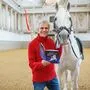 Thomas Brezina stellt sein neues Buch "Der Zauberlipizzaner" bei zwei Lesungen am 19. Juni im Lipizzanergestüt Piber persönlich vor