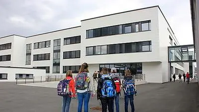 Die Umsiedlung in das neue Schulzentrum erfolgt in der letzten Ferienwoche