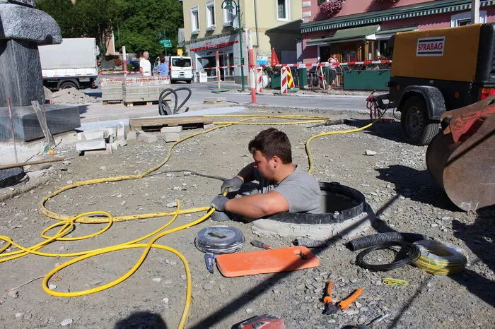 Der Marktplatz wird einer grundlegenden Sanierung und Umgestaltung unterzogen.