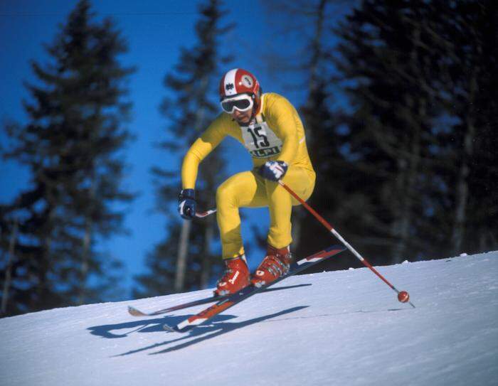 Das Bild ging um die Welt: Klammer am 5. Februar 1976 bei der Olympia-Abfahrt am Patscherkofel im gelben Rennanzug, mit rotem Helm