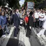 Trubel auf dem Zebrastreifen nahe der Abbey Road-Studios