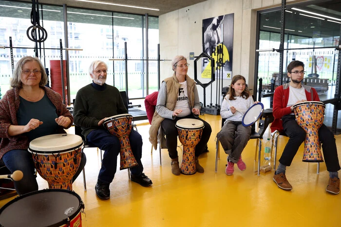 GRAZ,AUSTRIA,16.MAR.24 - SPECIAL OLYMPICS, MATP - National Winter Games 2024. Image shows competitors by the workshop drum circle shorts.
Photo: GEPA pictures/ Hans Oberlaender