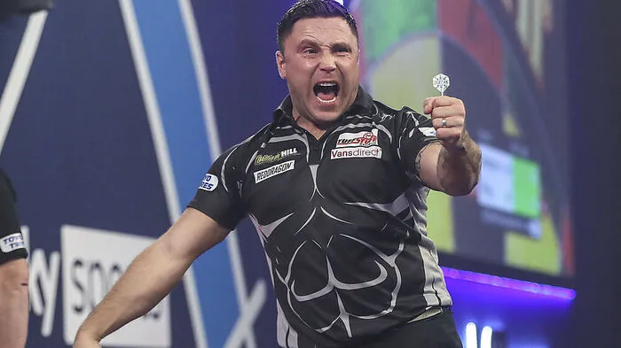 Vom Rugby-Muskelprotz zum besten Darts-Spieler der Welt: Gerwyn Price krönte seinen Sportartenwechsel am 3. Jänner mit dem WM-Titel. Der 35-jährige Waliser gewann das Finale in London gegen Gary Anderson aus Schottland mit 7:3.