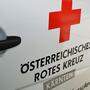 Nach der Erstversorgung durch das Rote Kreuz wurde die geschwächte Frau ins Krankenhaus gebracht