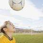 Fußball: Kopfbälle sind eine unterschätzte Gefahr