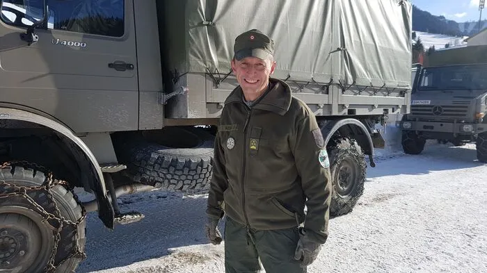 Schon am Vormittag stand das Bundesheer bereit für die Evakuierung der Gäste.
