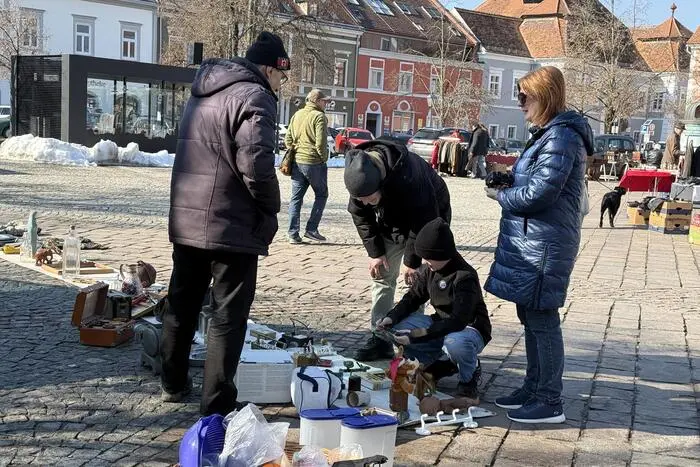 Stöbern, feilschen oder nostalgische Fundstücke ergattern. 
