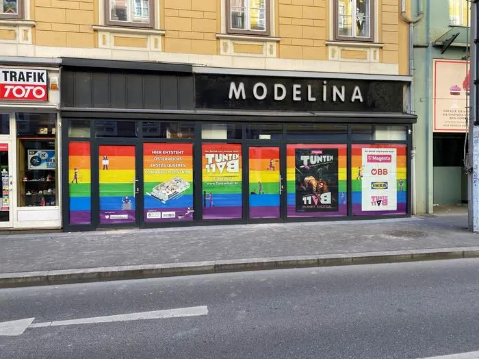 Direkt neben dem Annenhof-Kino entsteht in der Annenstraße 27 das neue Zentrum