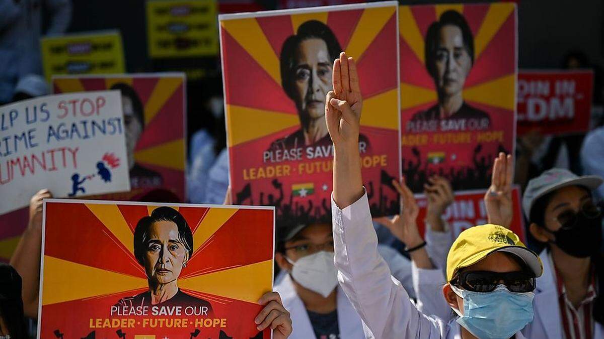 Erneut Demonstrationen in Yangon 