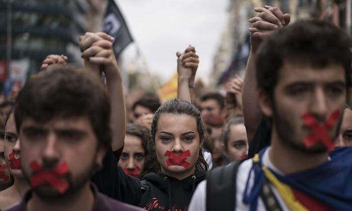 Die Abspaltungs-Befürworter demonstrierten schon unter der Woche in Barcelona 