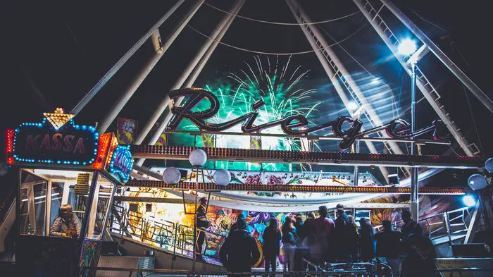 Das Feuerwerk der Firma Liebenwein erhellte den Nachthimmel über der Wiesn