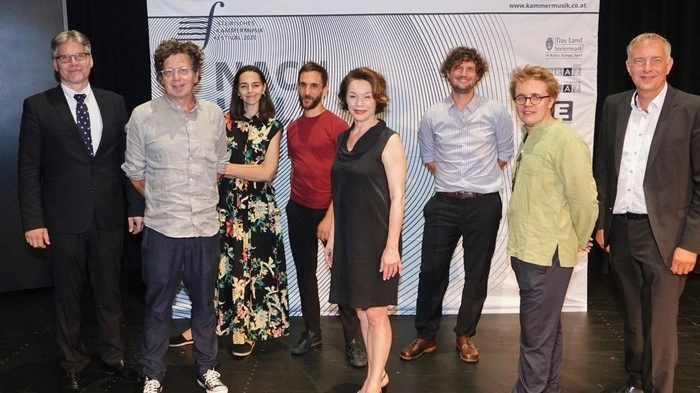 Durchgeschüttelter Sprachgenuss von Franzobel mit Julia Stemberger und mit Jazz von "Perpetuum"