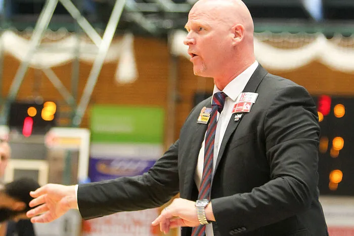 Trainer der Bulls: Mike Coffin