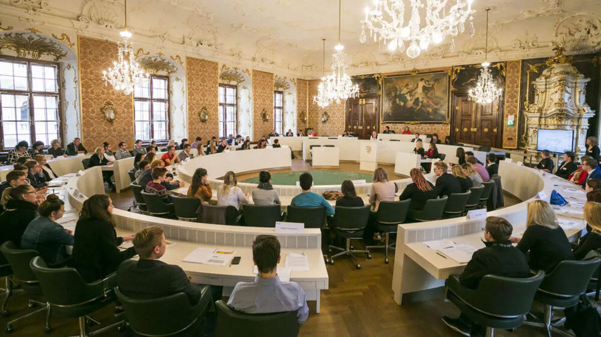 Mitdiskutieren lautete die Devise beim Jugendlandtag 2016