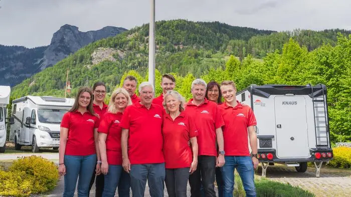 Die Familie Gebetsroither rund um Firmengründer Robert und seine Gattin Annemarie