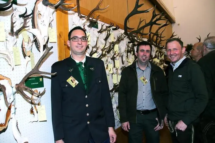 Rund um den Bezirksjägertag fand auch die traditionelle Pflichttrophäenschau statt. 1328 Trophäen wurden heuer ausgestellt.