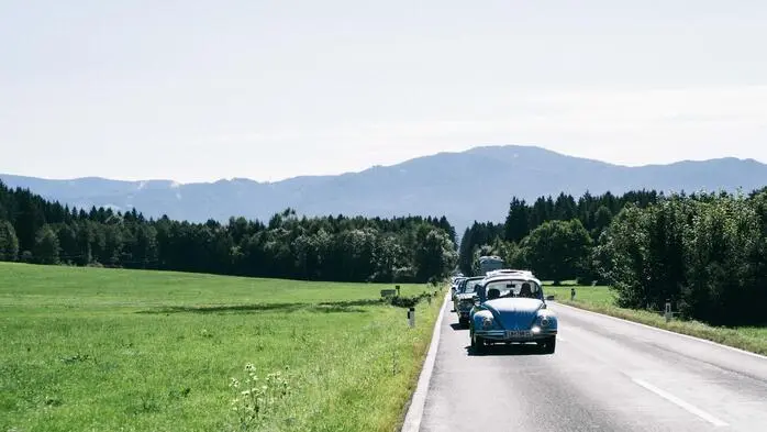 Die Benefizausfahrt führt den Oldtimer-Konvoi diesmal nach Eisenerz