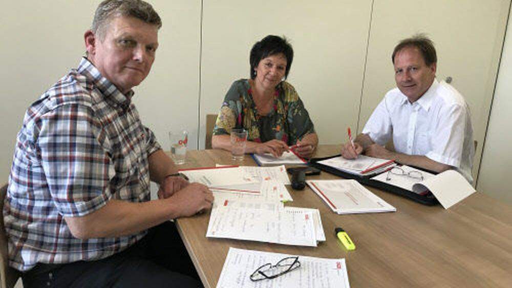 Die Gewerkschafter Johann Kaiser, Waltraud Stock und Siegfried Simbürger setzen sich für die Errichtung einer Gesundheits-FH im Raum Murtal ein 