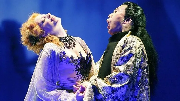Operette aus dem ersten einschlägigen Haus Österreichs: "Das Land des Lächelns", 2008 in der Wiener Volksoper