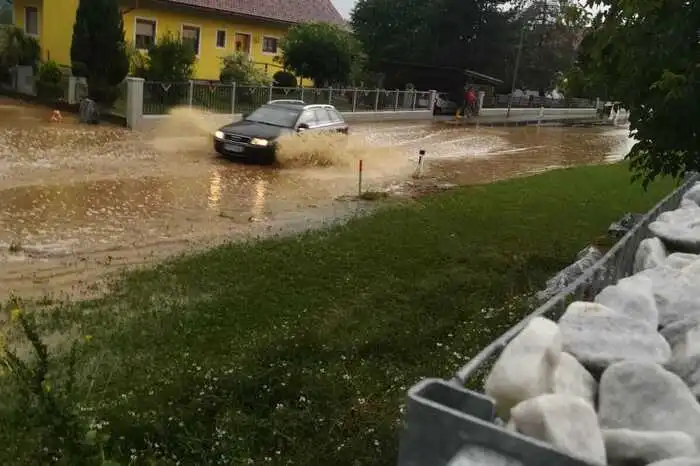 In vielen Teilen der Steiermark führten schwere Gewitter am Samstag zu Hagelschäden und Überflutungen.