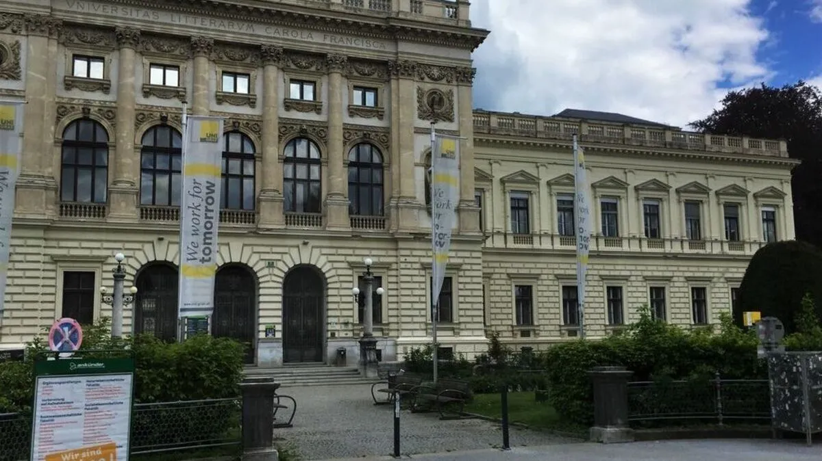 Auch der Sponsions-Festakt wird im Hauptgebäude der Uni Graz wieder gefeiert - unter Einhaltung der vorgegebenen Maßnahmen